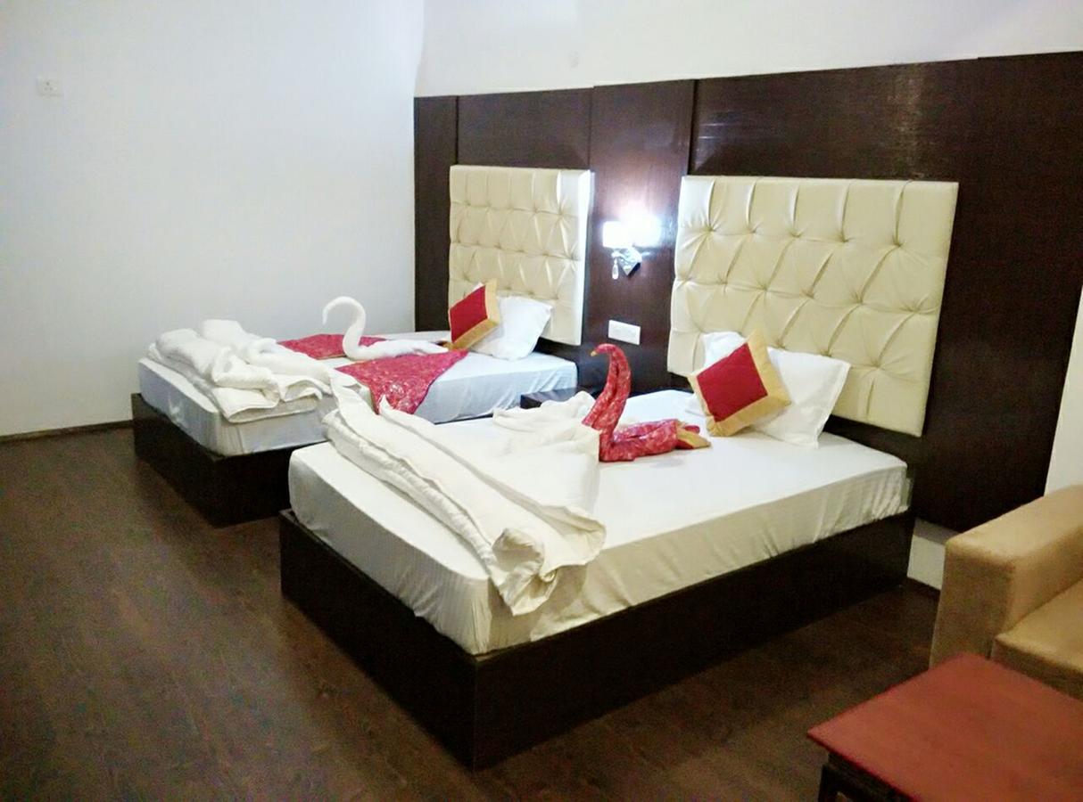 Alpine Hills Hotel Gangtok Buitenkant foto